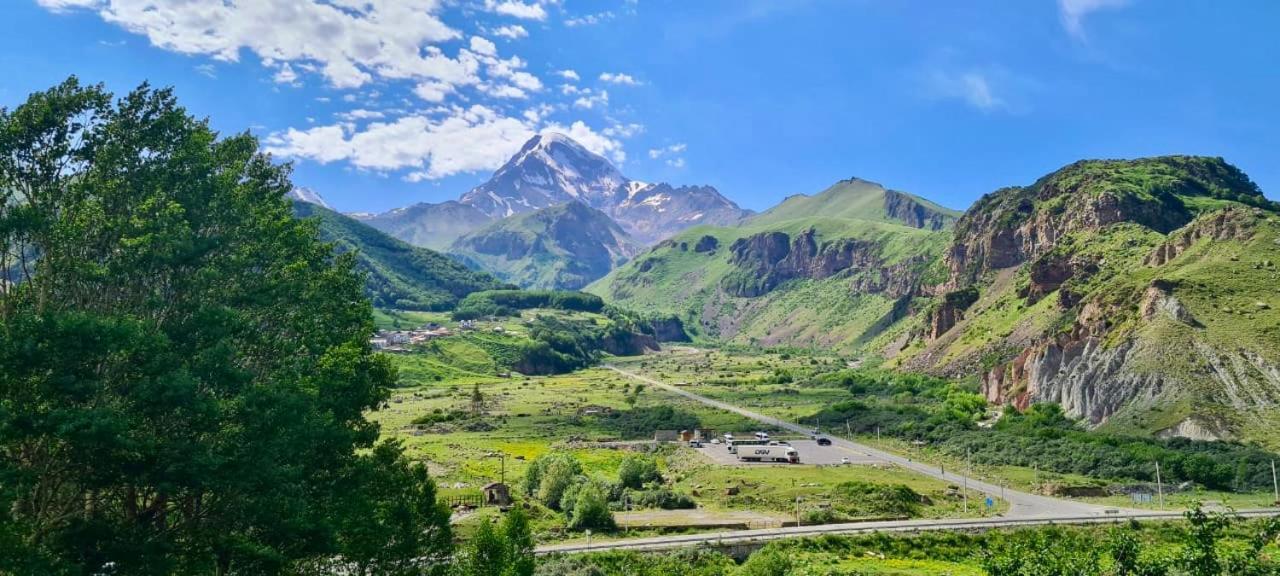 Kazbegi Inn Exterior foto